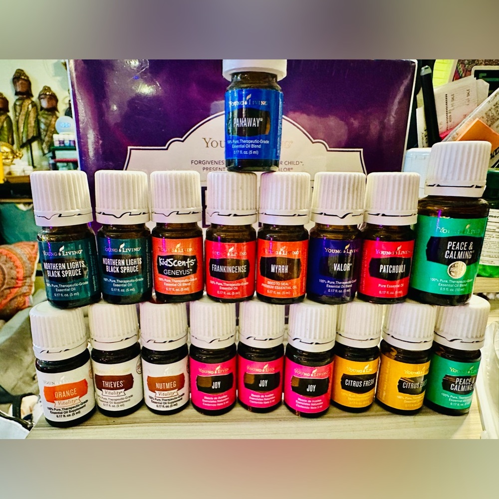 18 SEALED YOUNG LIVING OILS!!!